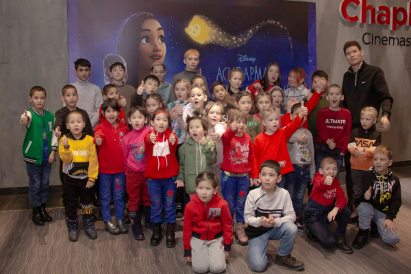 &laquo;Хабар&raquo; Агенттігі балалар үйінің тәрбиеленушілеріне жаңажылдық тосынсый жасады