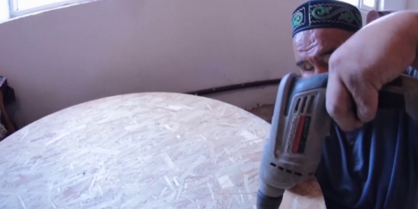 Инвалид из Карагандинской области открыл свое дело