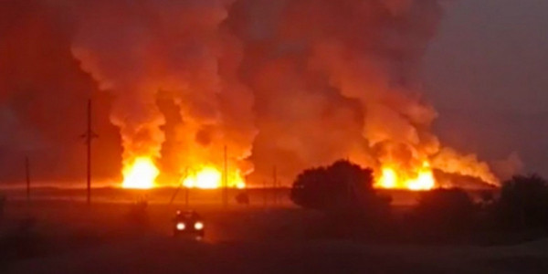 6 взрывов произошло на складе воинской части в Жамбылской области