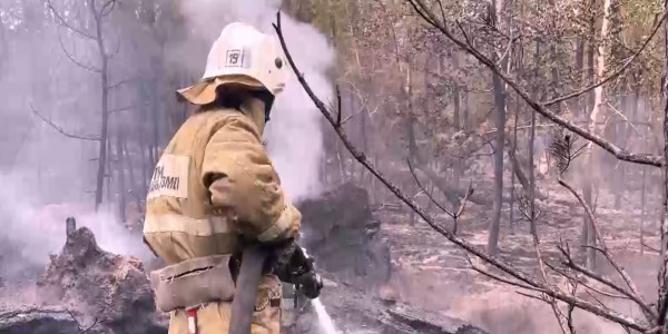 &laquo;Зарплату подняли, но всё дорожает&raquo; - пожарные рассказали о своих проблемах