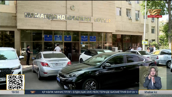 Шымкентте  балаларын аяусыз ұрған ана сотталды