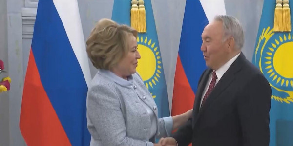 Нурсултан Назарбаев встретился с Валентиной Матвиенко