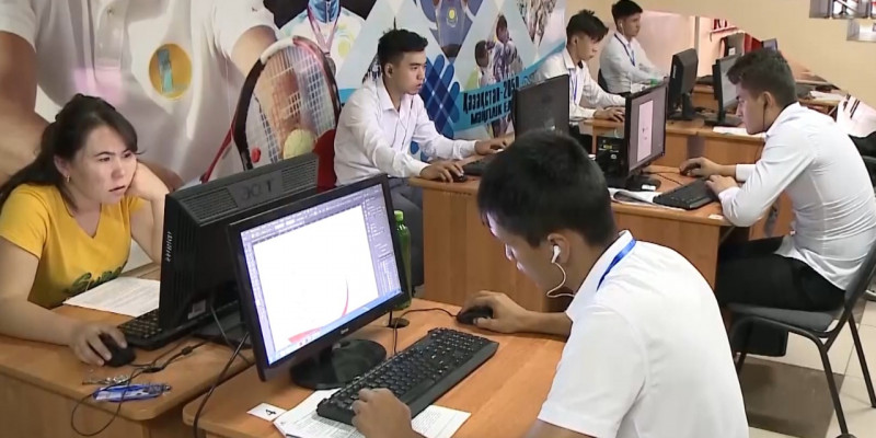 99% казахстанцев получат доступ к интернету до конца года