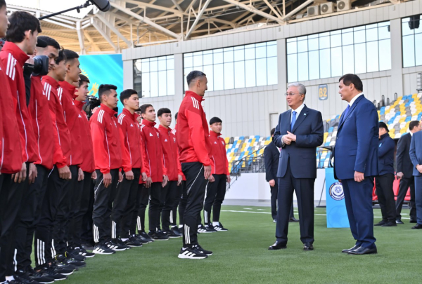 Глава государства посетил Центральный стадион в Кызылорде