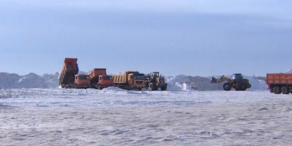 Почему коммунальщики не успевают чистить снег в Нур-Султане