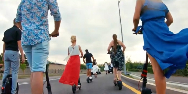 Алматыда электр самокатын айдаушылардың қатары жыл санап өсіп келеді