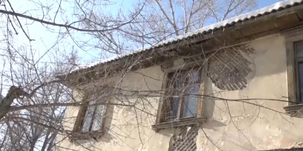 Павлодарда 400-ден астам отбасы апатты үйде тұрып жатыр