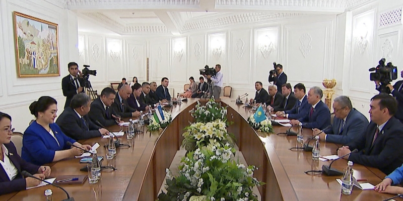 Н.Нигматулин с официальным визитом посетил Узбекистан