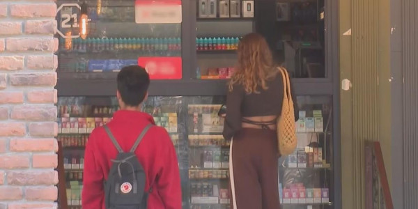 &laquo;Вейп&raquo; сатушылар заңды бұзып отыр