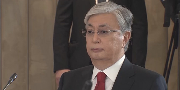 Тоқаев жұмыс сапарымен Ереванға барды