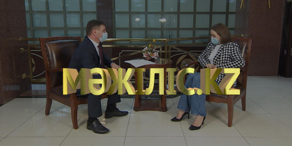 Поддержка особенных: новые пособия для детей с инвалидностью. &laquo;Мәжіліс.kz&raquo;