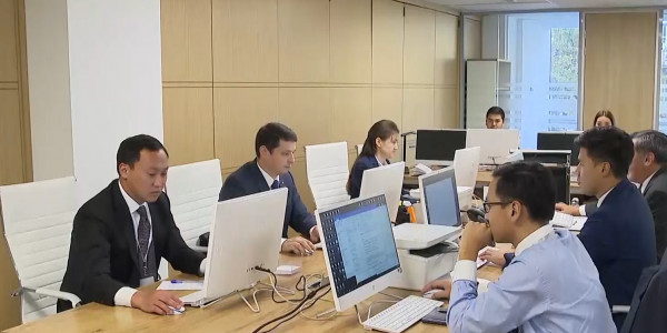 Қ. Тоқаев Әл-Фараби атындағы ҚазҰУ ректоры Жансейіт Түймебаевты қабылдады