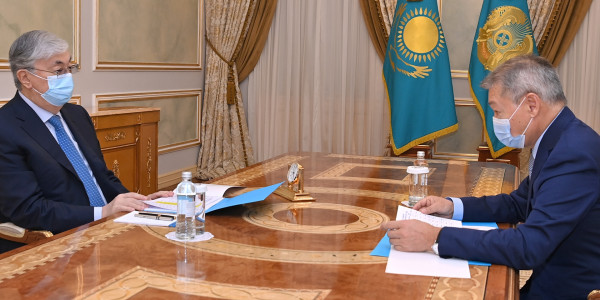 Мемлекет басшысы Шығыс Қазақстан облысының әкімі Даниал Ахметовті қабылдады