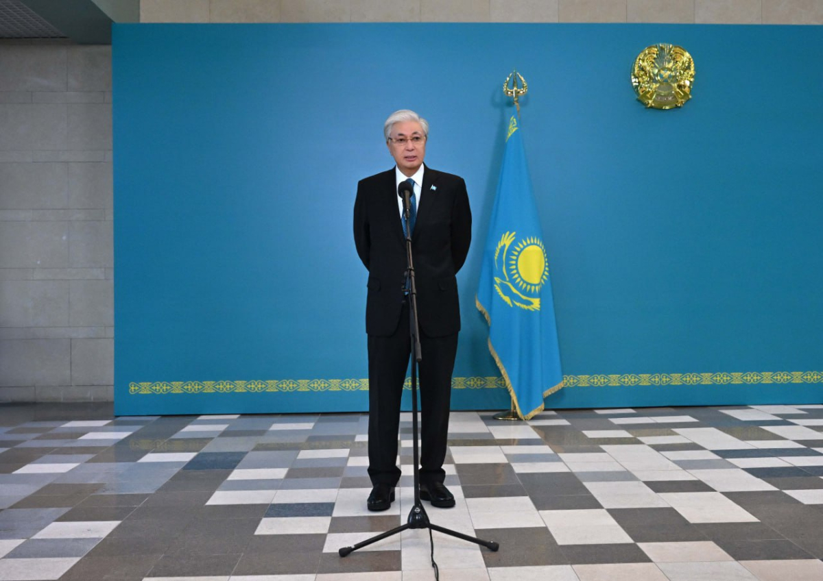 Президент провел брифинг для представителей СМИ после голосования на референдуме