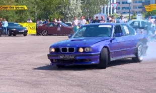 &laquo;Спорт без границ&raquo;: общекомандный успех казахстанских велогонщиков на &laquo;Джиро де Италия&raquo;, экстрим по-астанински на автошоу, тяжелоотлетка Светлана Подобедава поборется за &laquo;золото&raquo; на чемпионате мира.