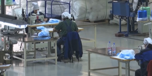 В Павлодаре решили вопрос с дефицитом масок