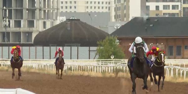 В Астане прошел республиканский турнир по байге