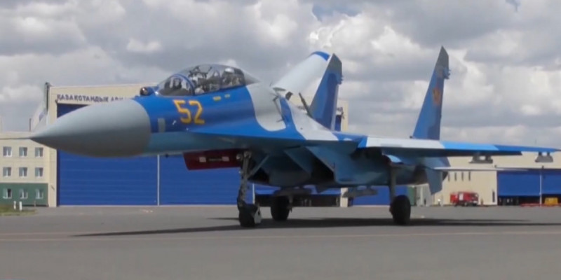 Два самолета Су-27 прошли модернизацию и переданы ВВС Казахстана