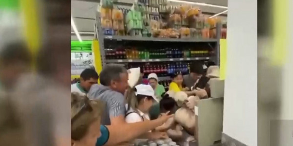 Паника из-за дефицита сахара началась в нескольких регионах РК