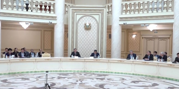 Продолжаются рабочие поездки парламентариев по регионам