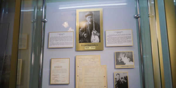 &laquo;Бір туынды тарихы&raquo; циклі: &laquo;Құсни-Қорлан&raquo; деректі фильмі