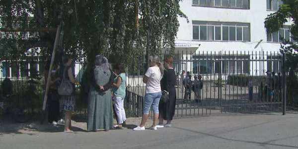 Абай ауылындағы медициналық амбулаторияның да жағдайы мәз емес