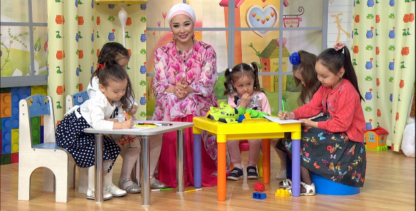 &laquo;Ана мен бала&raquo;. Астаналық төртемнің тұсауын кесу рәсімі. Жанболат пен Жазира