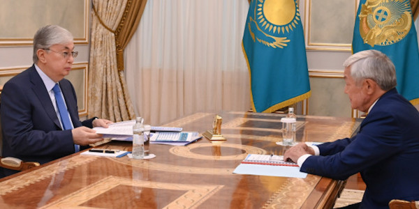 Қ. Тоқаев мемлекет және қоғам қайраткері Бердібек Сапарбаевты қабылдады