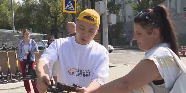 Алматыда электрлі самокатты пайдалануды үйрететін мектеп ашылды