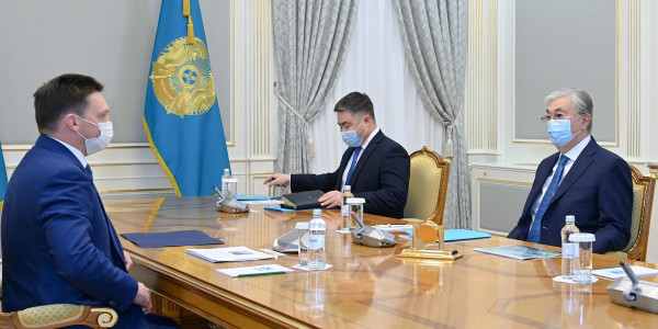 Около 4 млрд долларов инвестирует ЕАБР в экономику страны