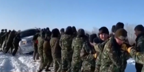 415 автомобилей извлекли из-под снега в Акмолинской области