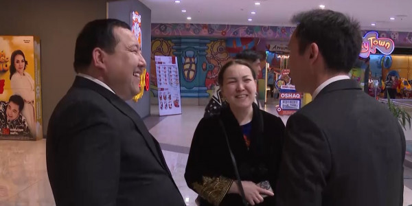 В Алматы состоялась премьера отечественной кинокомедии &laquo;Вайн емес кино&raquo;