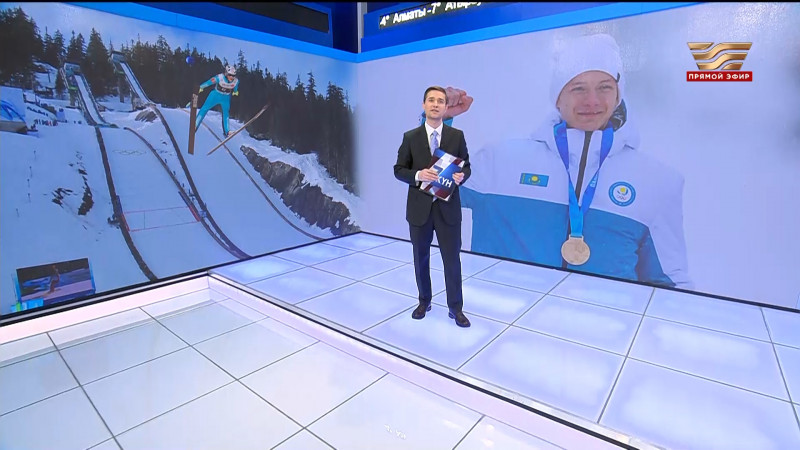 Илья Мизерных завоевал медаль по прыжкам на лыжах с трамплина