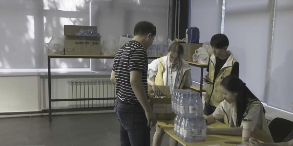 Алматылықтар Абай облысына гуманитарлық көмек жинап жатыр