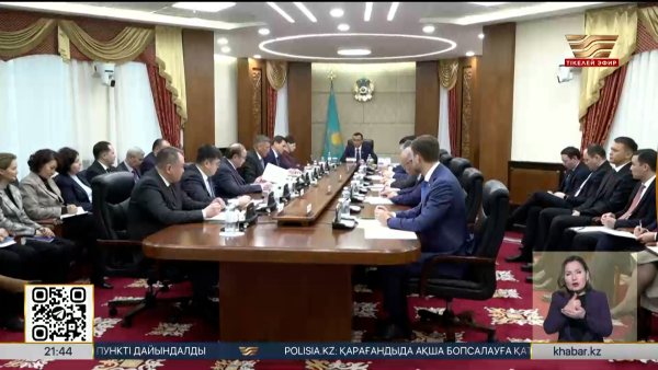 Жоғары палата депутаттары халықпен кездесулер өткізді