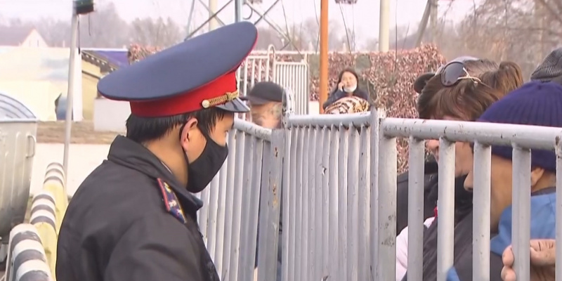 Больше 80 человек накажут за попытку незаконно попасть в Алматы