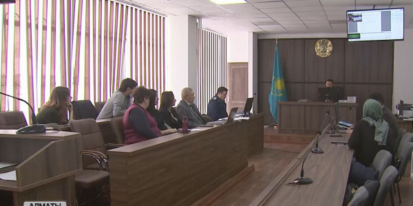 Алматыда гастроэнтеролог Шумковтың өліміне қатысты сот ісі жалғасып жатыр