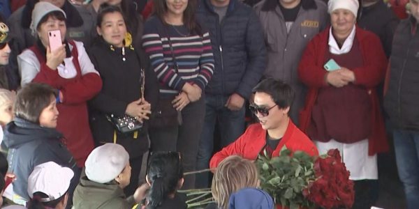 &laquo;Хабар&raquo; Агенттігі эстрада әншілерімен бірге 8 наурызға арнайы жоба әзірледі