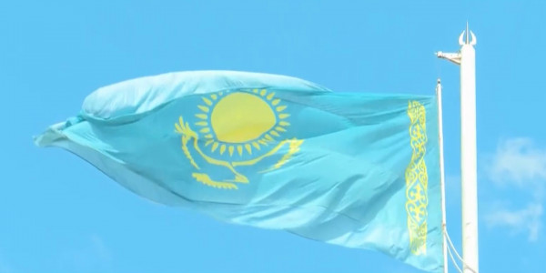 Тәуелсіз елдің төл нышандарына 28 жыл