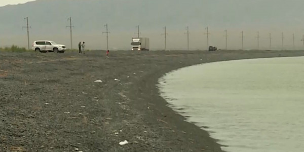 Алматыдағы Жалаңашкөлдің тағдыры қыл үстінде тұр