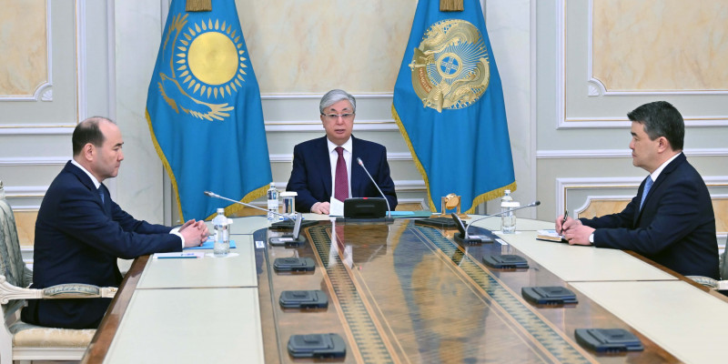 Глава государства провел совещание с руководящим составом Агентства по противодействию коррупции