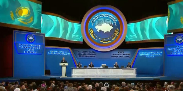 XXXII сессия АНК: Токаев ответил всем критикам
