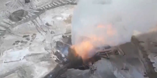 Шестые сутки не могут потушить пожар на месторождении &laquo;Каратурун Южный&raquo;