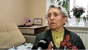 Ветеран ВОВ Александра Саратовцева: юбилей Победы в кругу боевых подруг