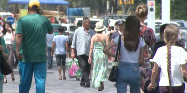 Елімізде түрлі қайырымдылық қорларының атынан қаржы жинайтындар көбейді