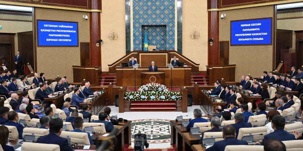 Глава государства Касым-Жомарт Токаев выступил на открытии первой сессии Парламента VIII созыва