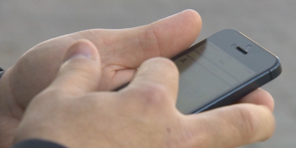 Министр цифрового развития пока не установил сертификат безопасности на телефон