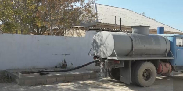 Жители села Кызылтобе вынуждены покупать питьевую воду