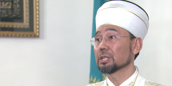 Серікбай қажы Ораз: Қоғамдық тұрақтылықты қамтамасыз етуде Тұңғыш Президенттің еңбегі өлшеусіз