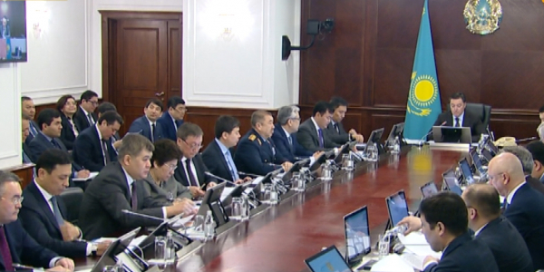 Үкімет пен Ұлттық банк макроэкономикалық саясатты күшейтеді